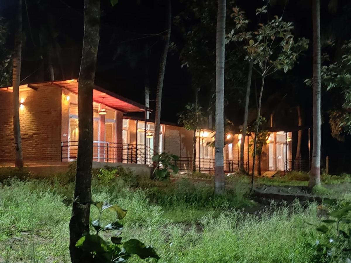 Cosmic Connect Trails Kabini Antharasanthe Kültér fotó