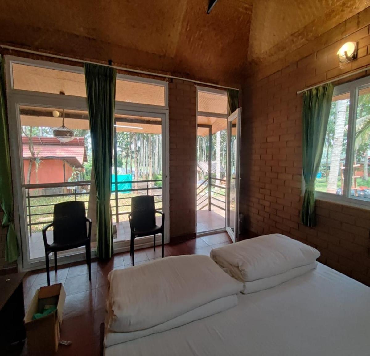 Cosmic Connect Trails Kabini Antharasanthe Kültér fotó